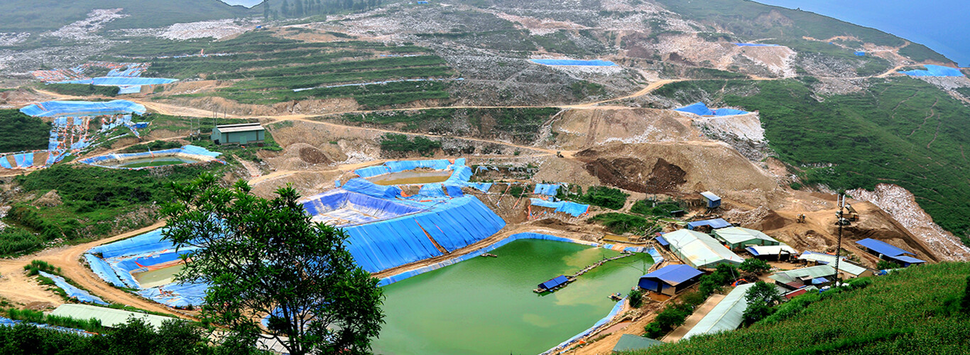 Tập Đoàn Khoáng Sản Và Thương Mại VQB 9