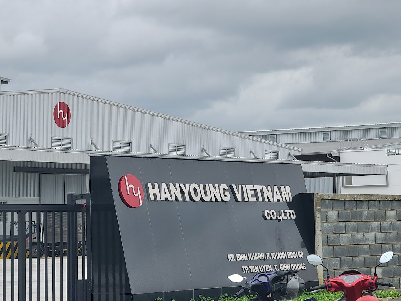 CÔNG TY HAN YOUNG 4