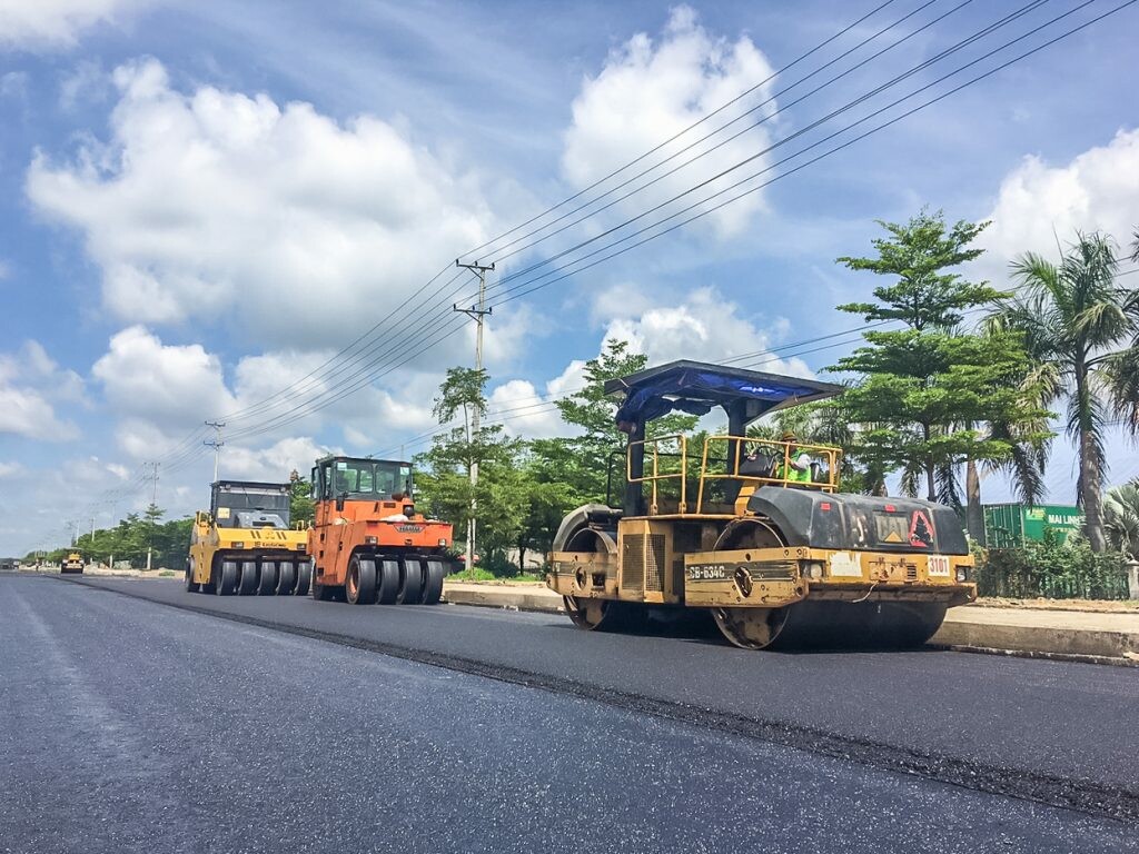 ĐẦU TƯ VÀ XÂY DỰNG 703 5