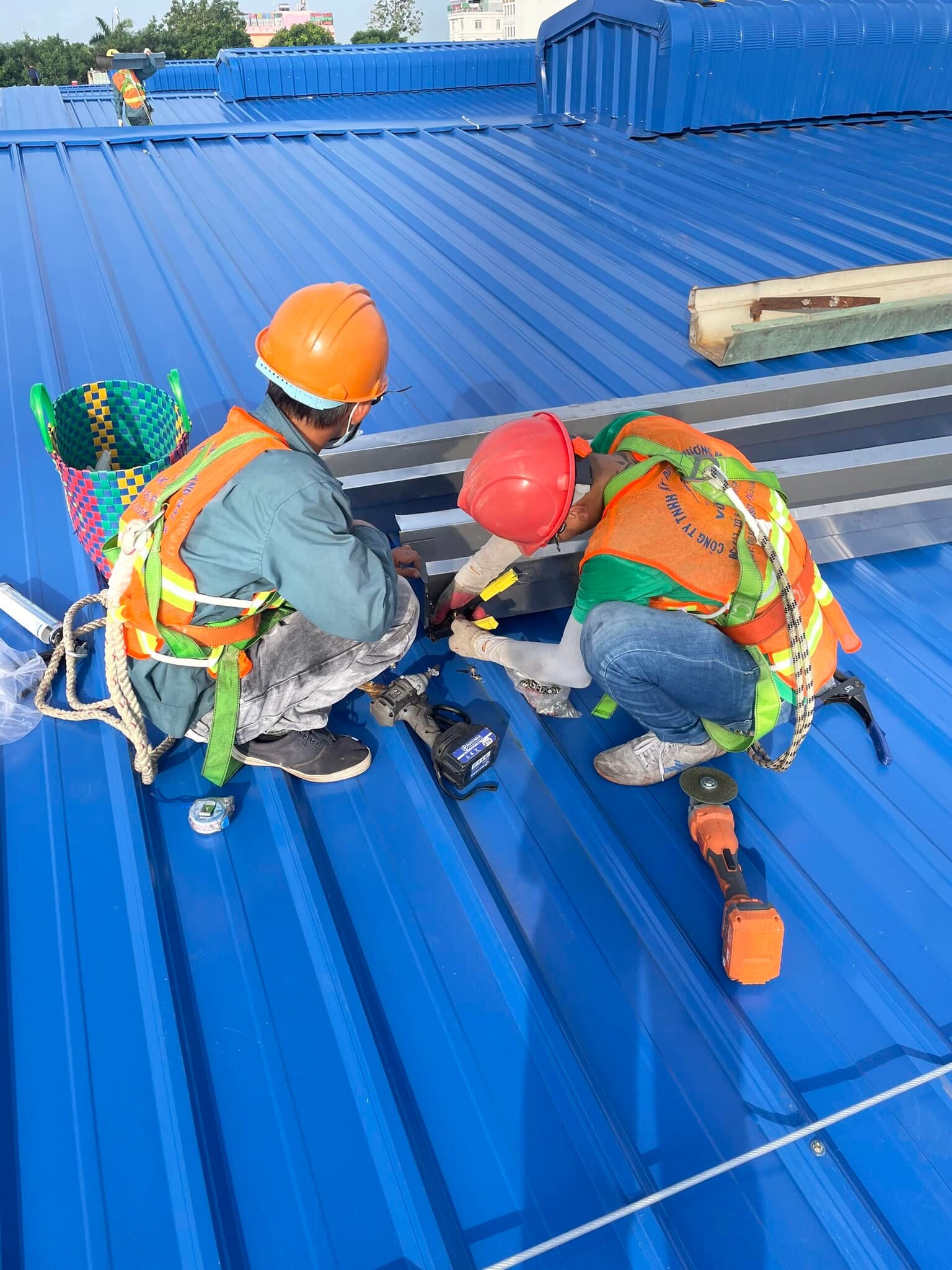 XÂY DỰNG - THƯƠNG MẠI VÕ MINH 4