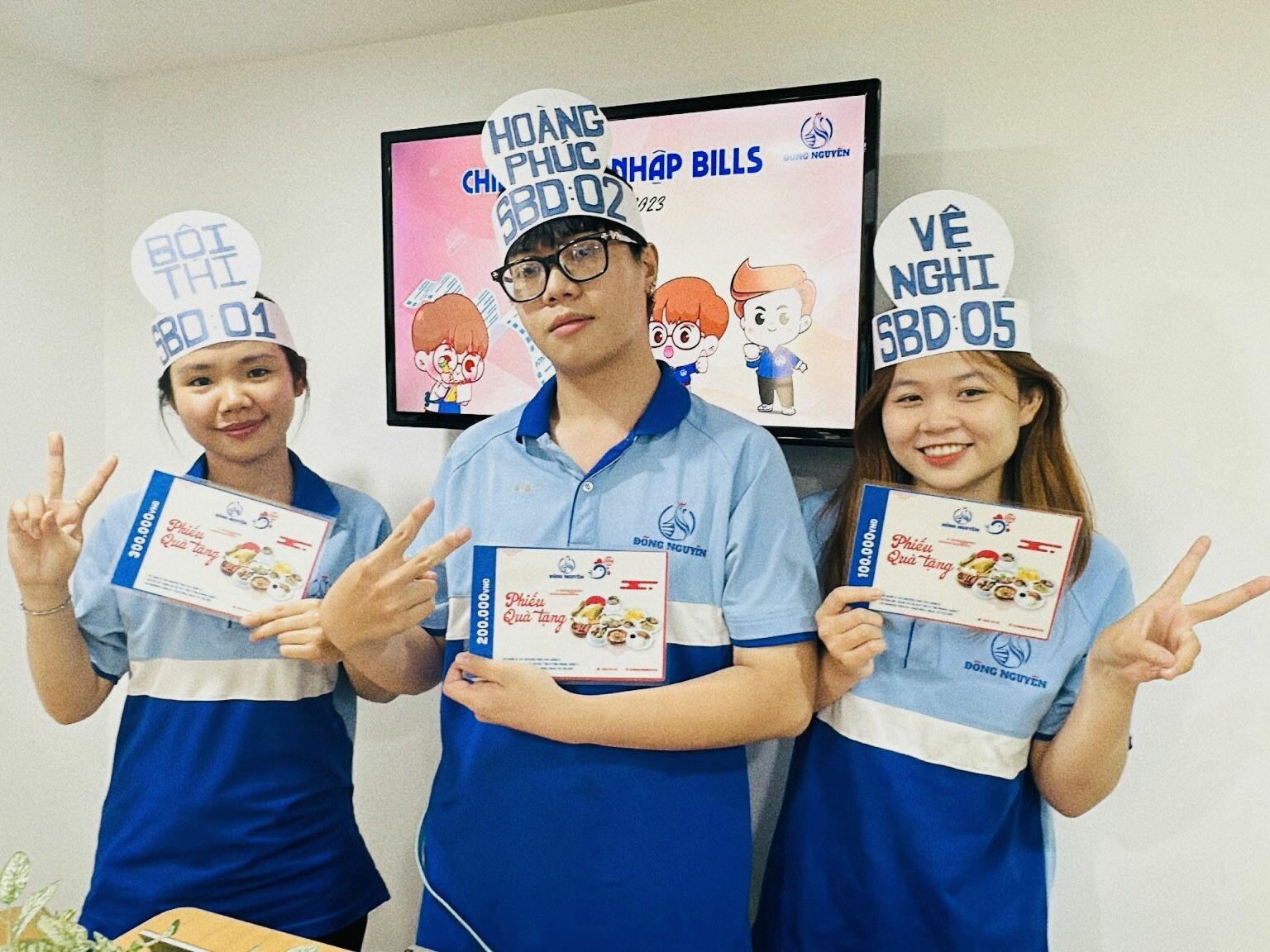 Cơm gà Đông Nguyên - Thái Mậu 8