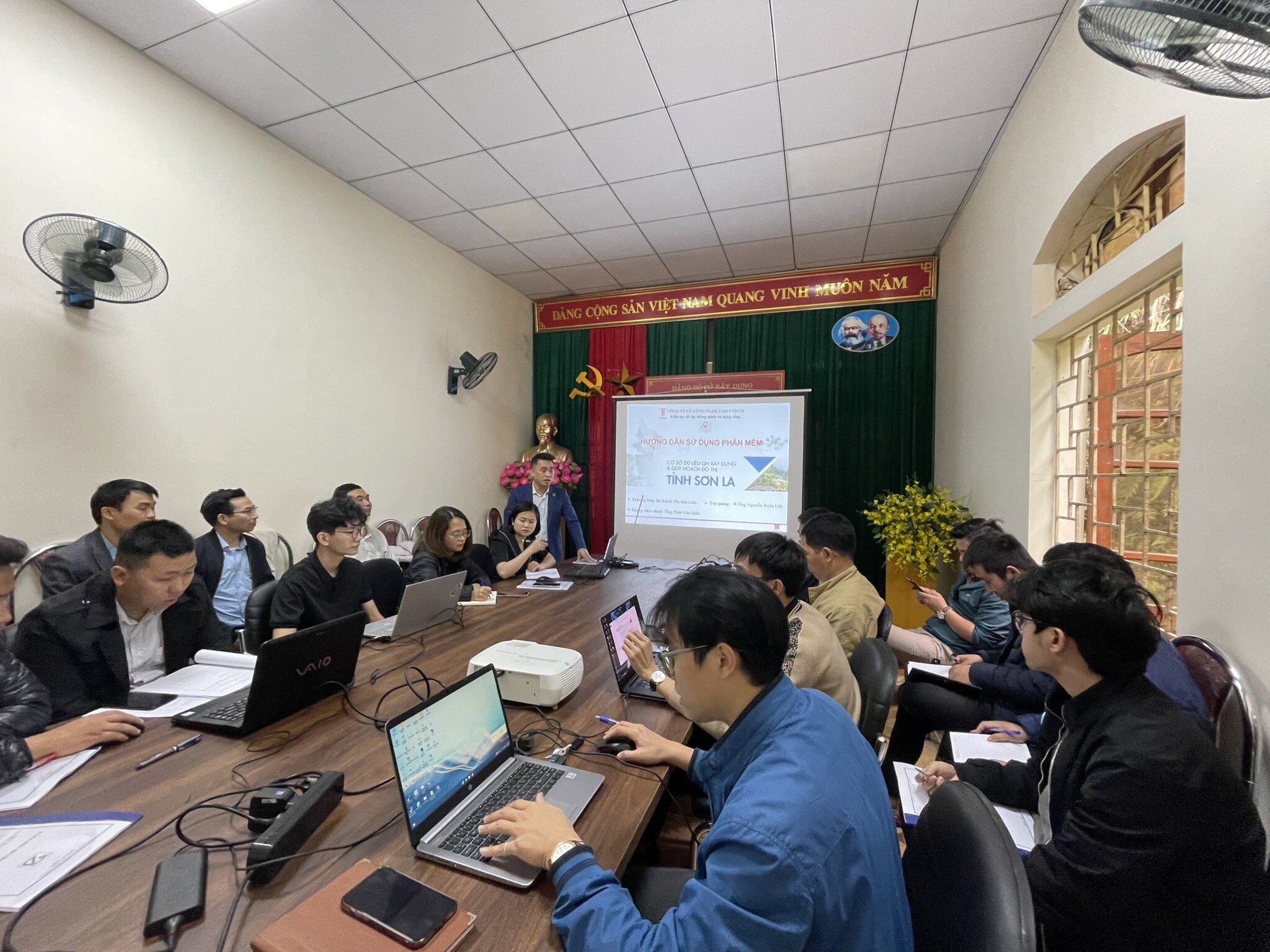 CÔNG NGHỆ CAO CTECH 10