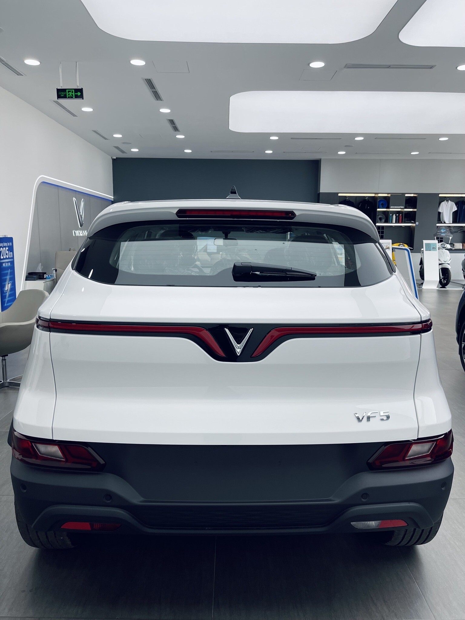 Ô Tô Điện Miền Nam - Vinfast Cộng Hòa 3