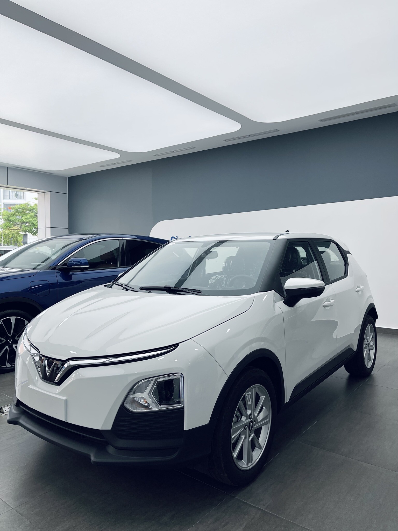 Ô Tô Điện Miền Nam - Vinfast Cộng Hòa 2