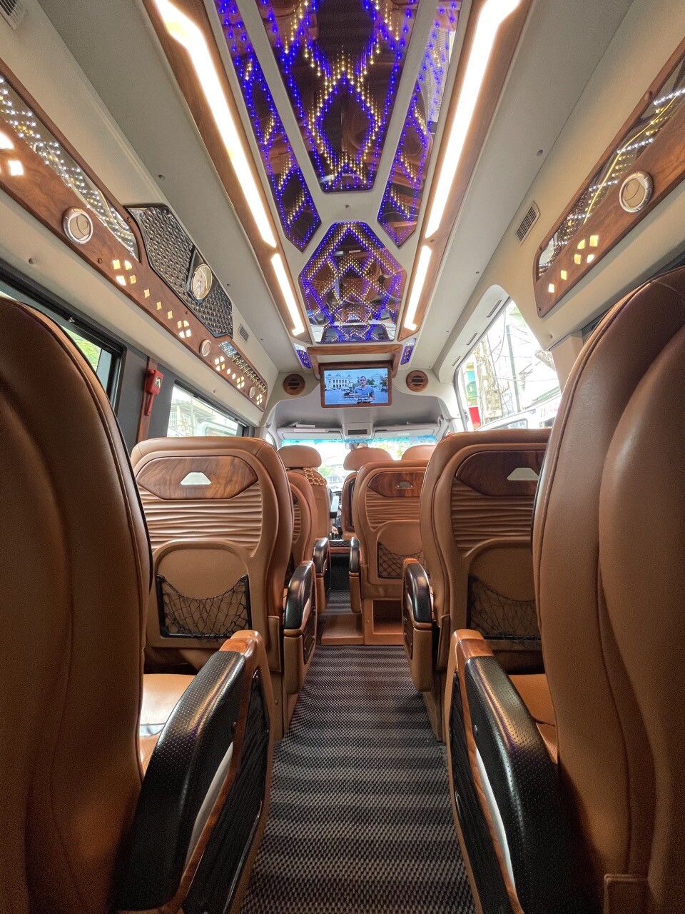 Trường Sa Tourist 1