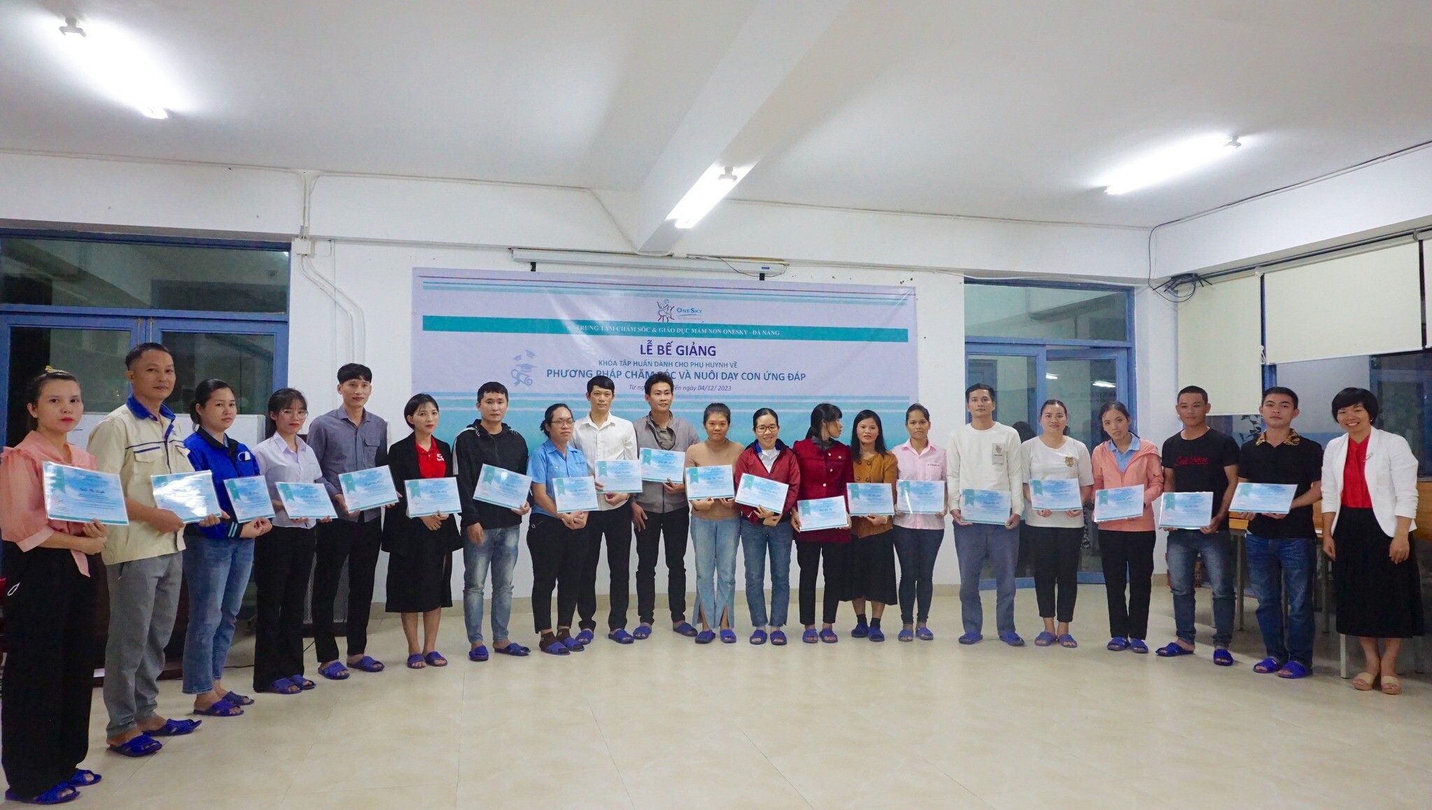 Tổ Chức Onesky 8