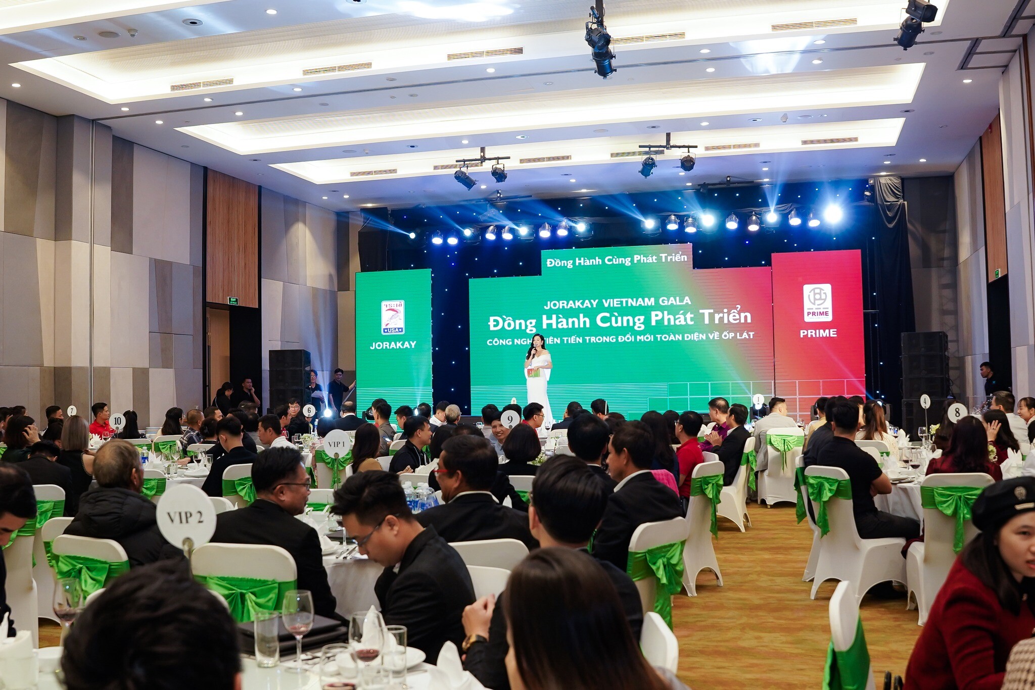 Sản Xuất Thương Mại Kim Hoàn Vũ 1