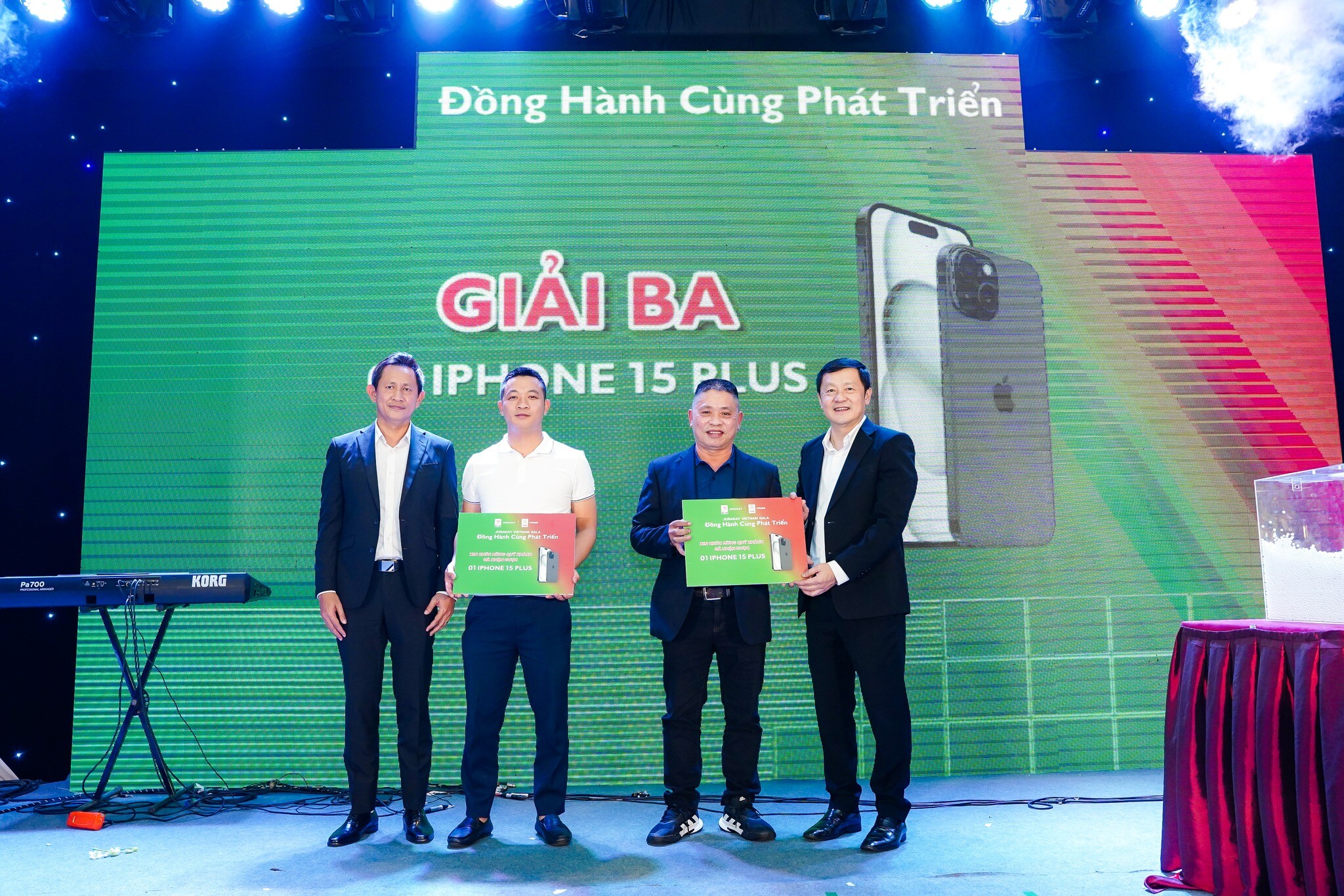 Sản Xuất Thương Mại Kim Hoàn Vũ 5