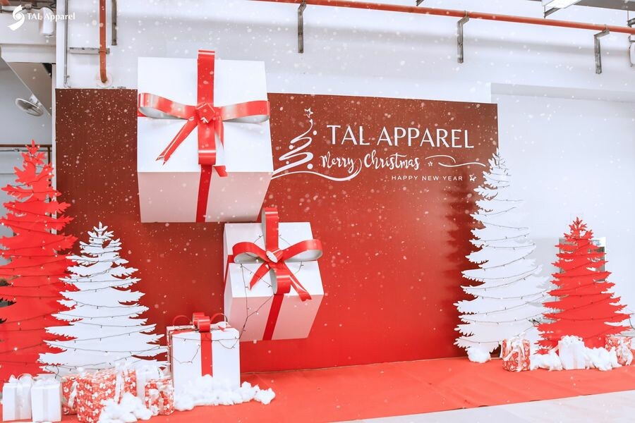 Công ty TNHH Sản xuất hàng may mặc Việt Nam 4