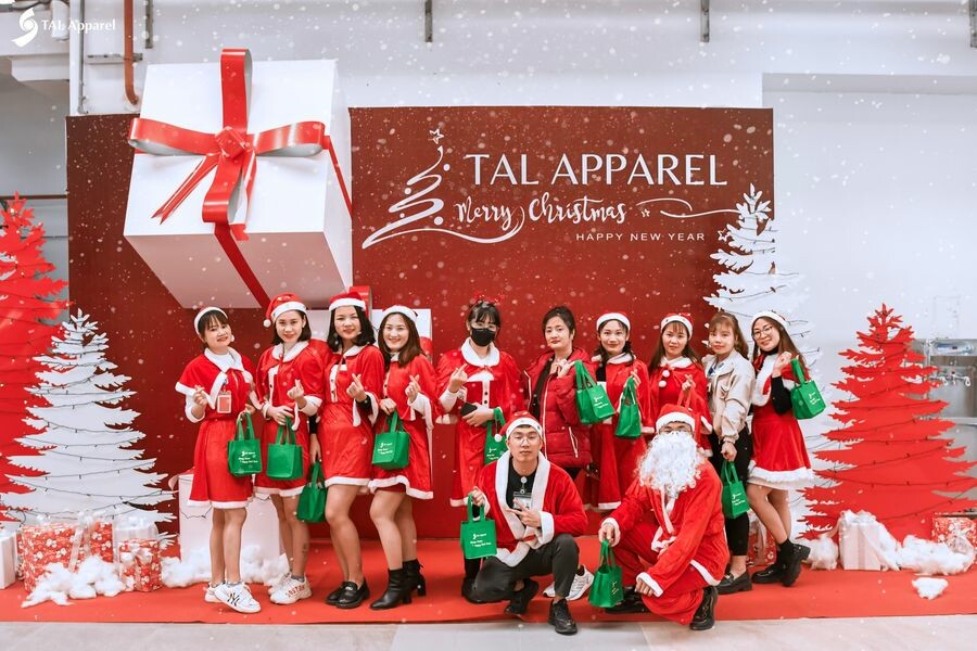 Công ty TNHH Sản xuất hàng may mặc Việt Nam 3