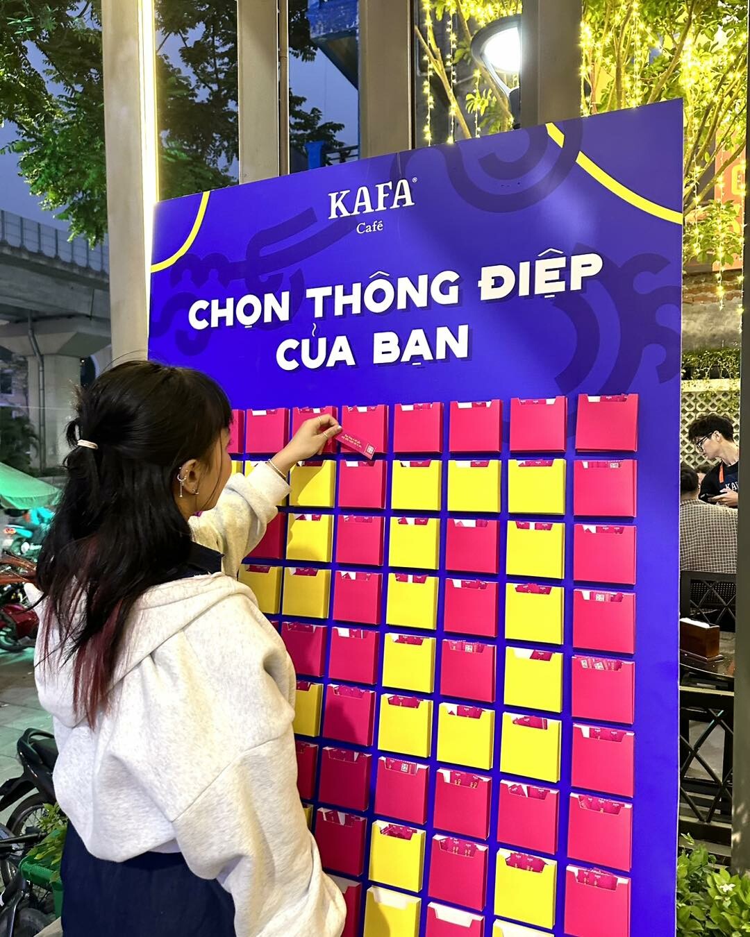 Cà Phê Đường Phố 8