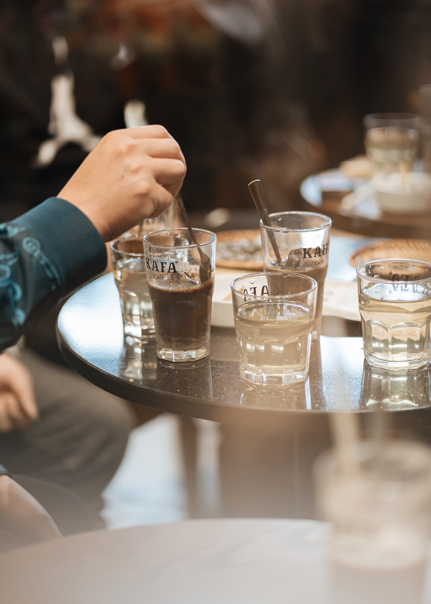 Cà Phê Đường Phố 10