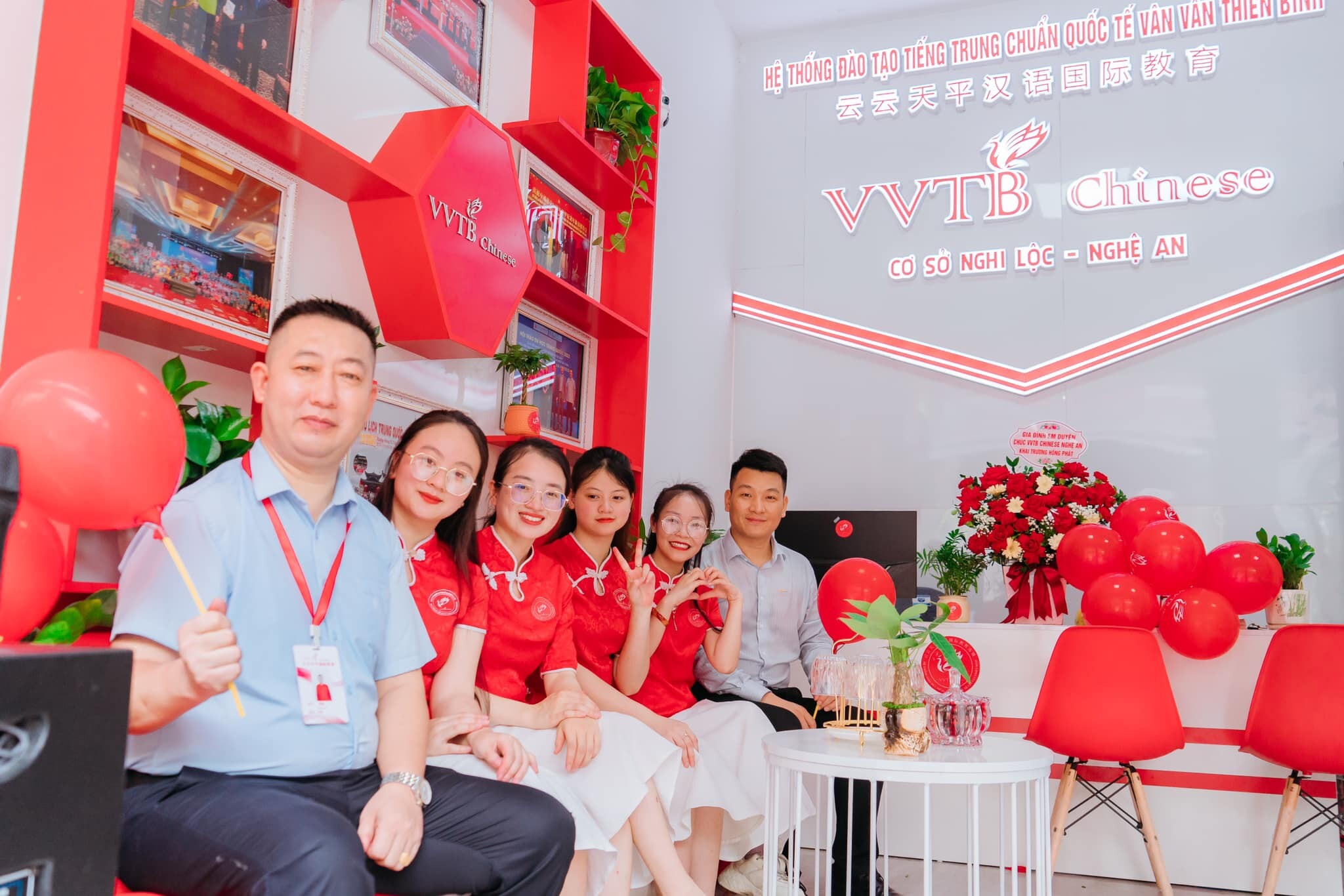 Giáo Dục Và Hợp Tác Quốc Tế Vân Vân Thiên Bình 1