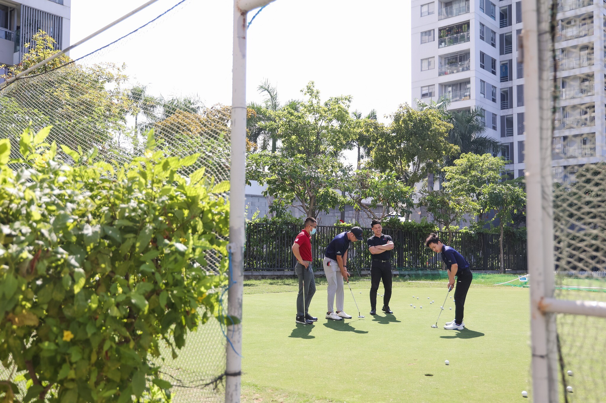 HỌC VIỆN GOLF 72+ 4