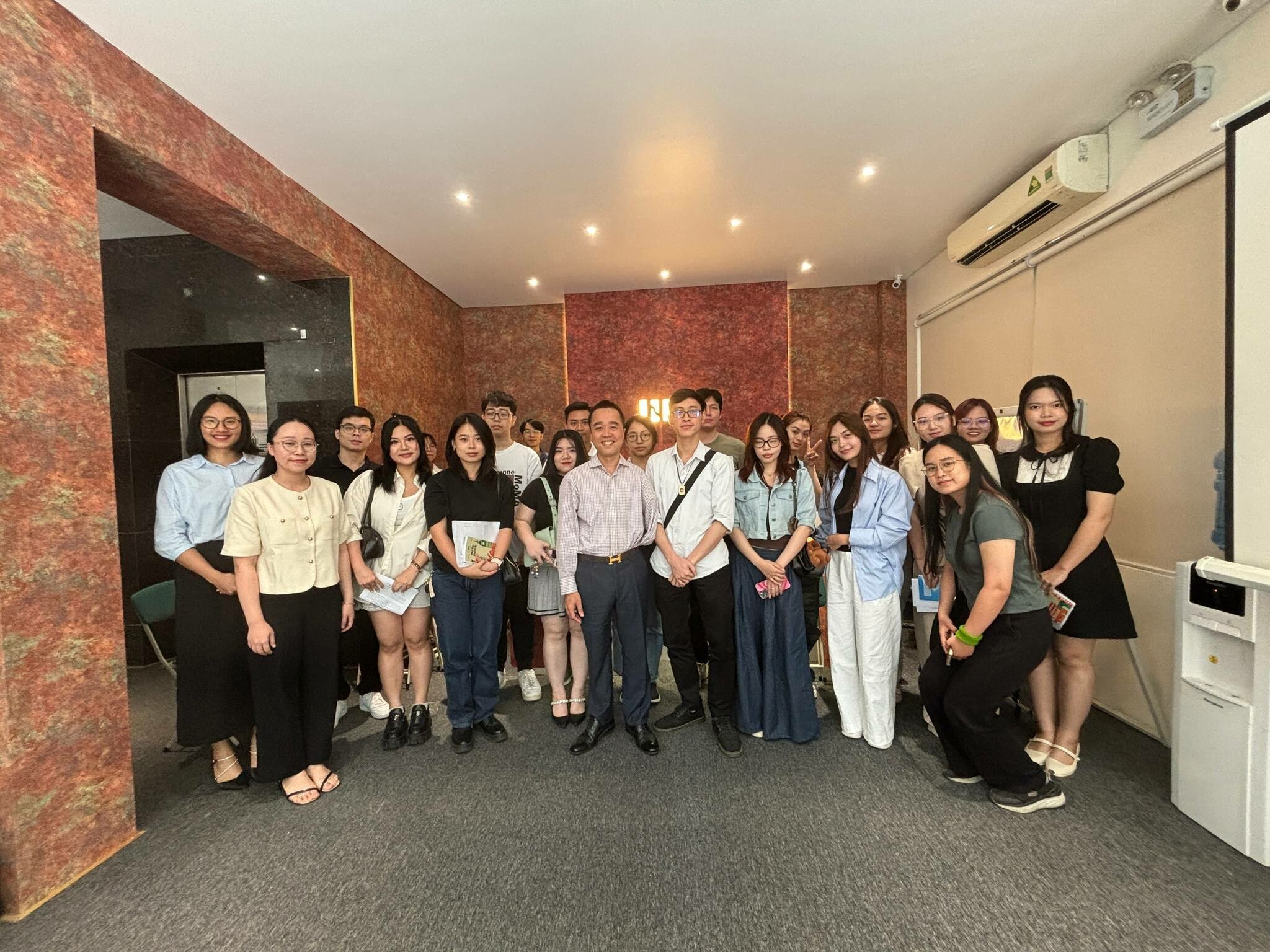 TƯ VẤN ĐẦU TƯ VÀ GIÁO DỤC TRÍ CƯỜNG (Du học INDEC) 5