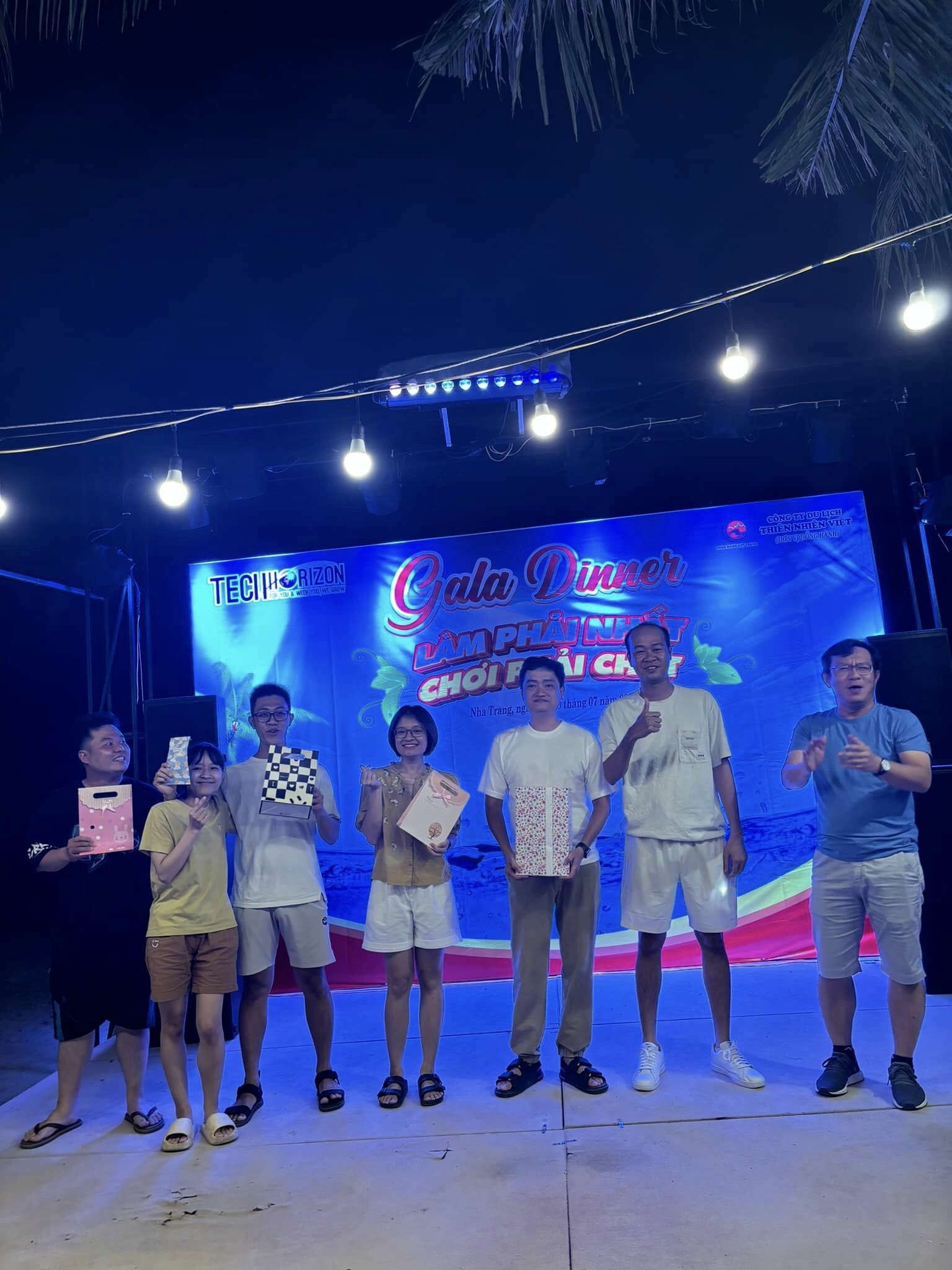 Công Nghệ Chân Trời 5