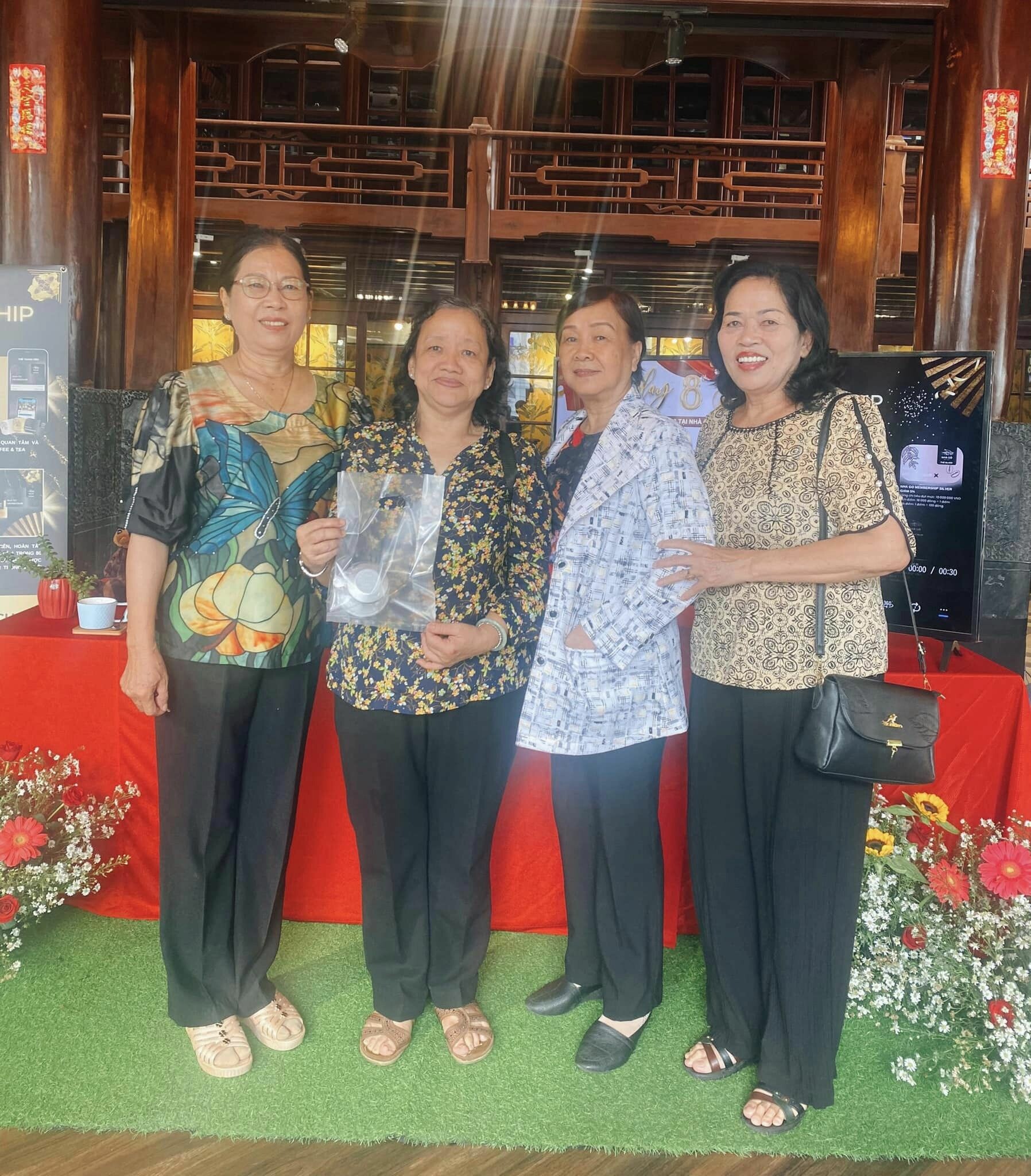 Nhà Gỗ Cafe - Wood House Coffee 5