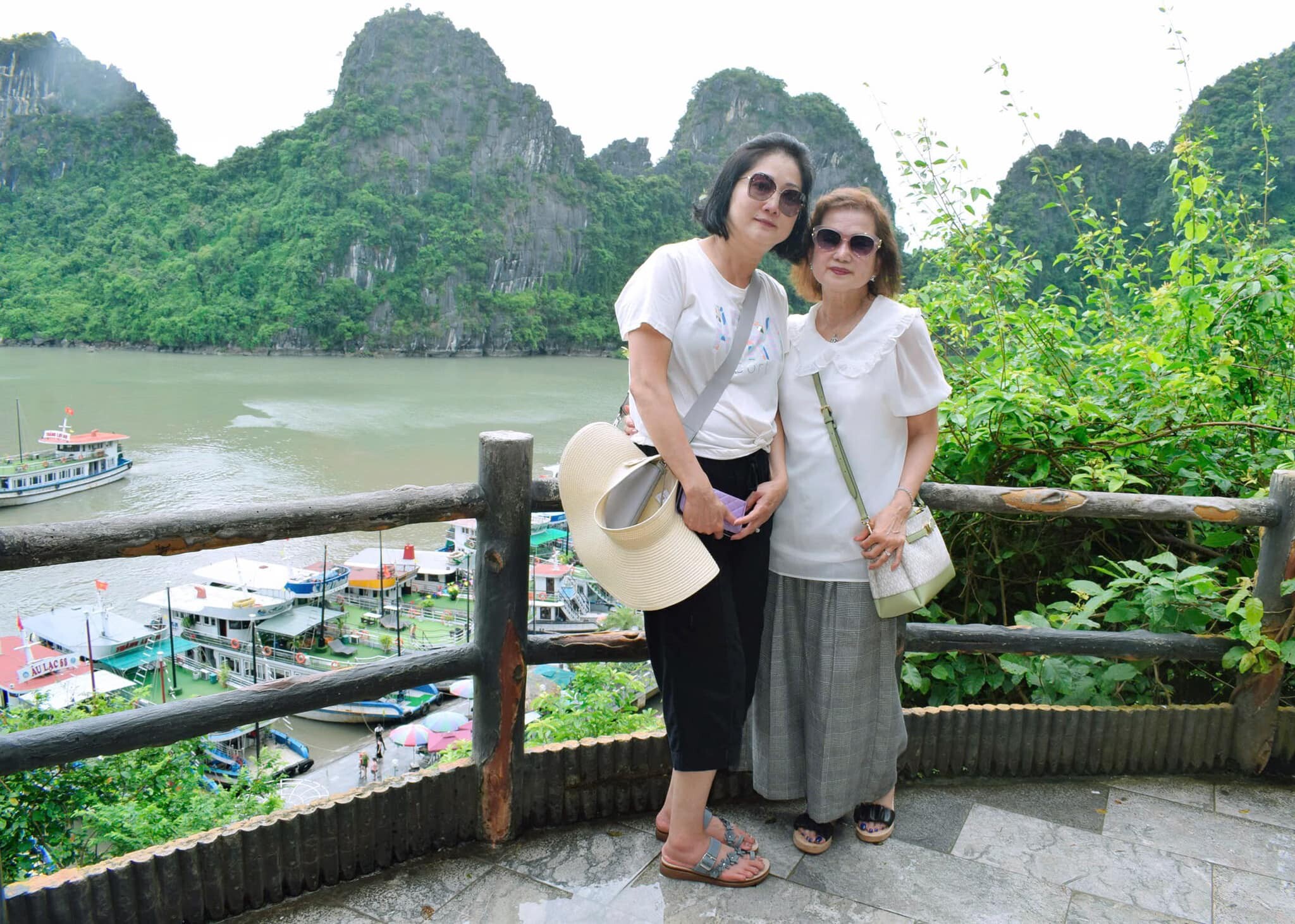 LAND VIỆT TOURIST 9