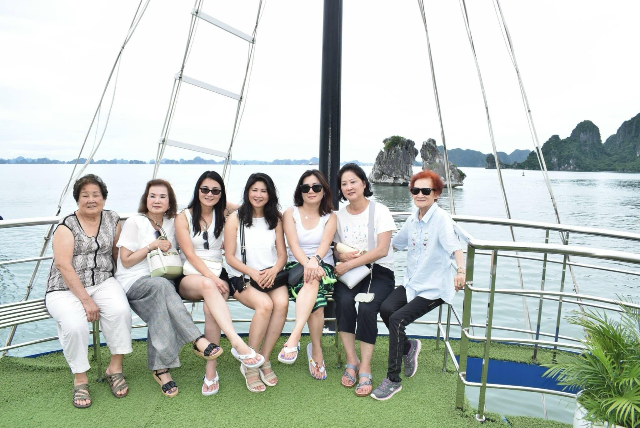 LAND VIỆT TOURIST 5