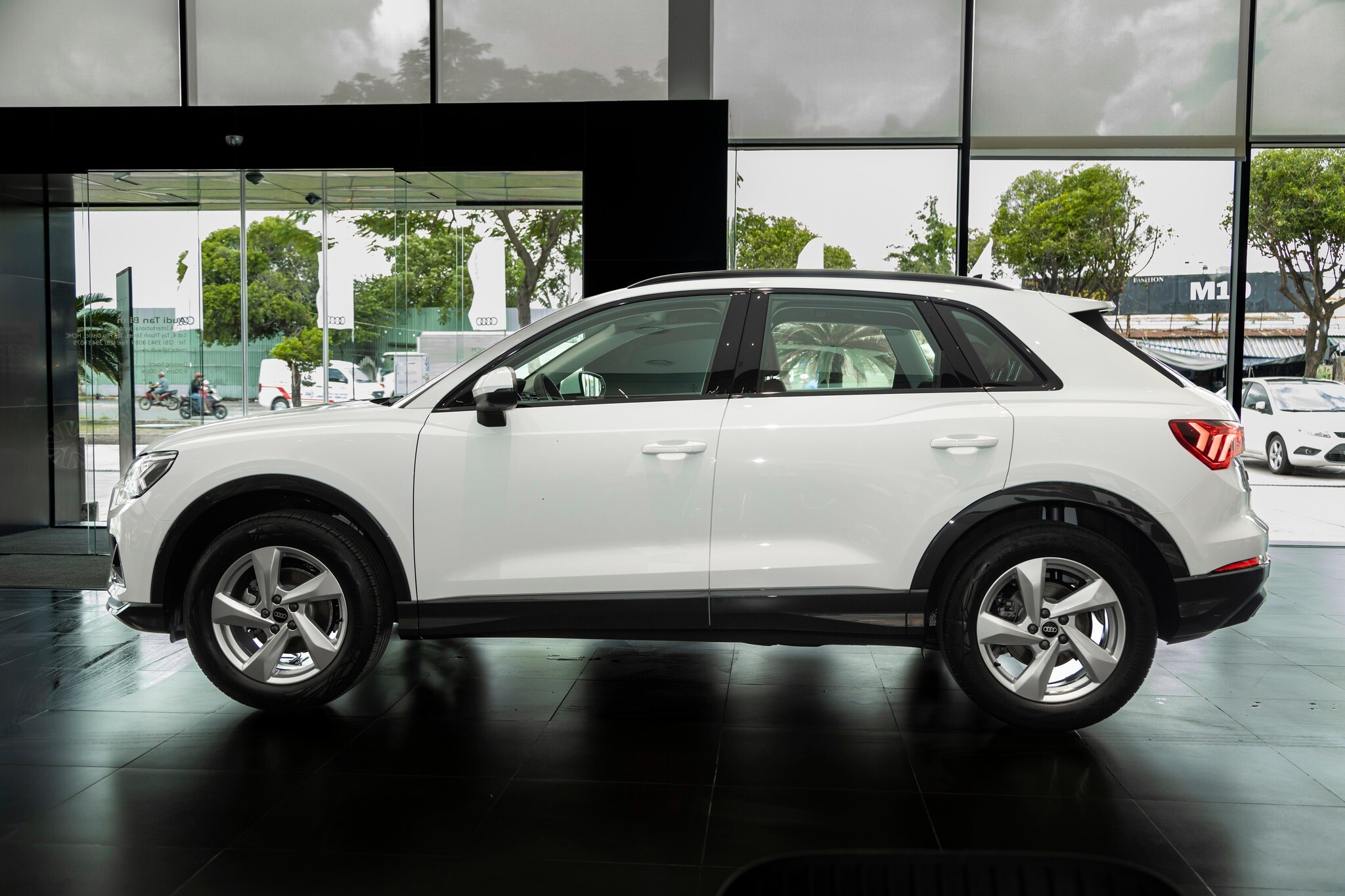 Ô Tô Á Châu - Audi Việt Nam 1