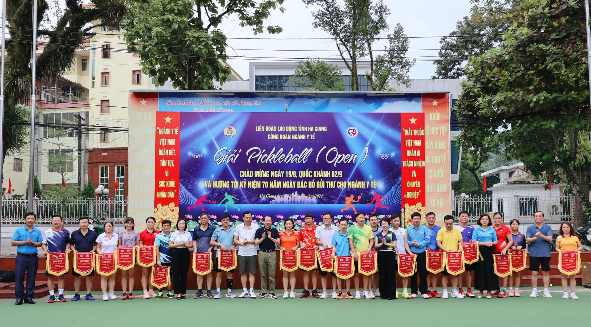 Bệnh viện Đức Minh - Hà Giang 8