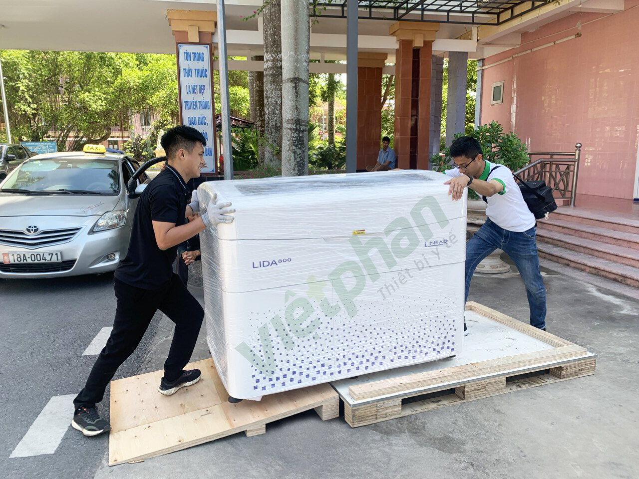 Thiết bị  Y tế Việt Phan 11