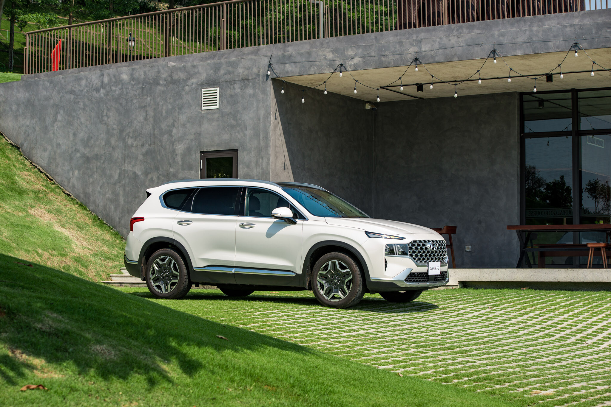 Ô tô Sơn Trà - Hyundai Sơn Trà 4