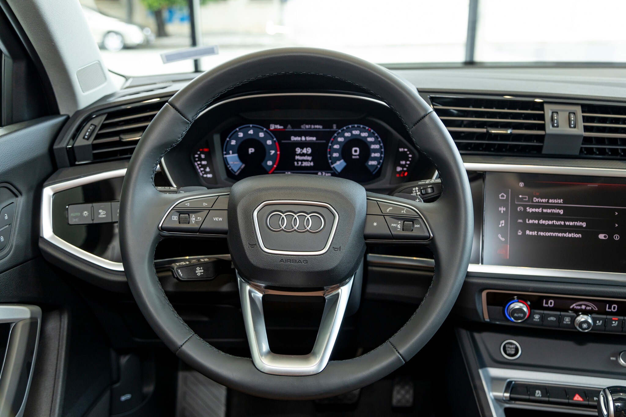 Ô Tô Á Châu - Audi Việt Nam 10