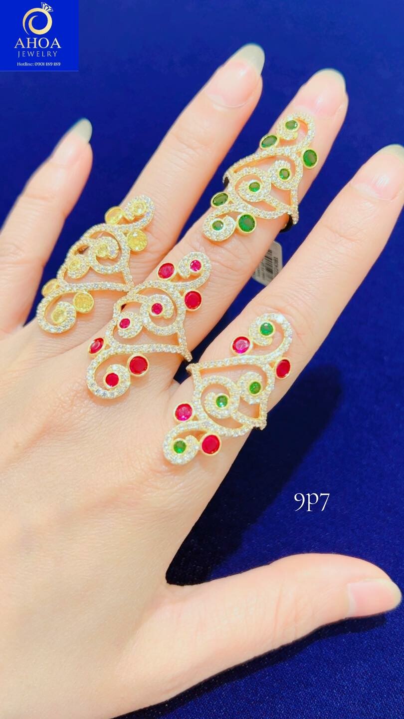 Vàng Bạc Đá Quý Hoà Hiếu 8