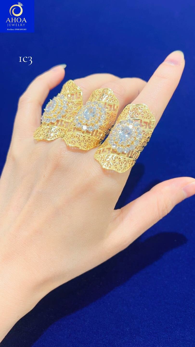 Vàng Bạc Đá Quý Hoà Hiếu 6