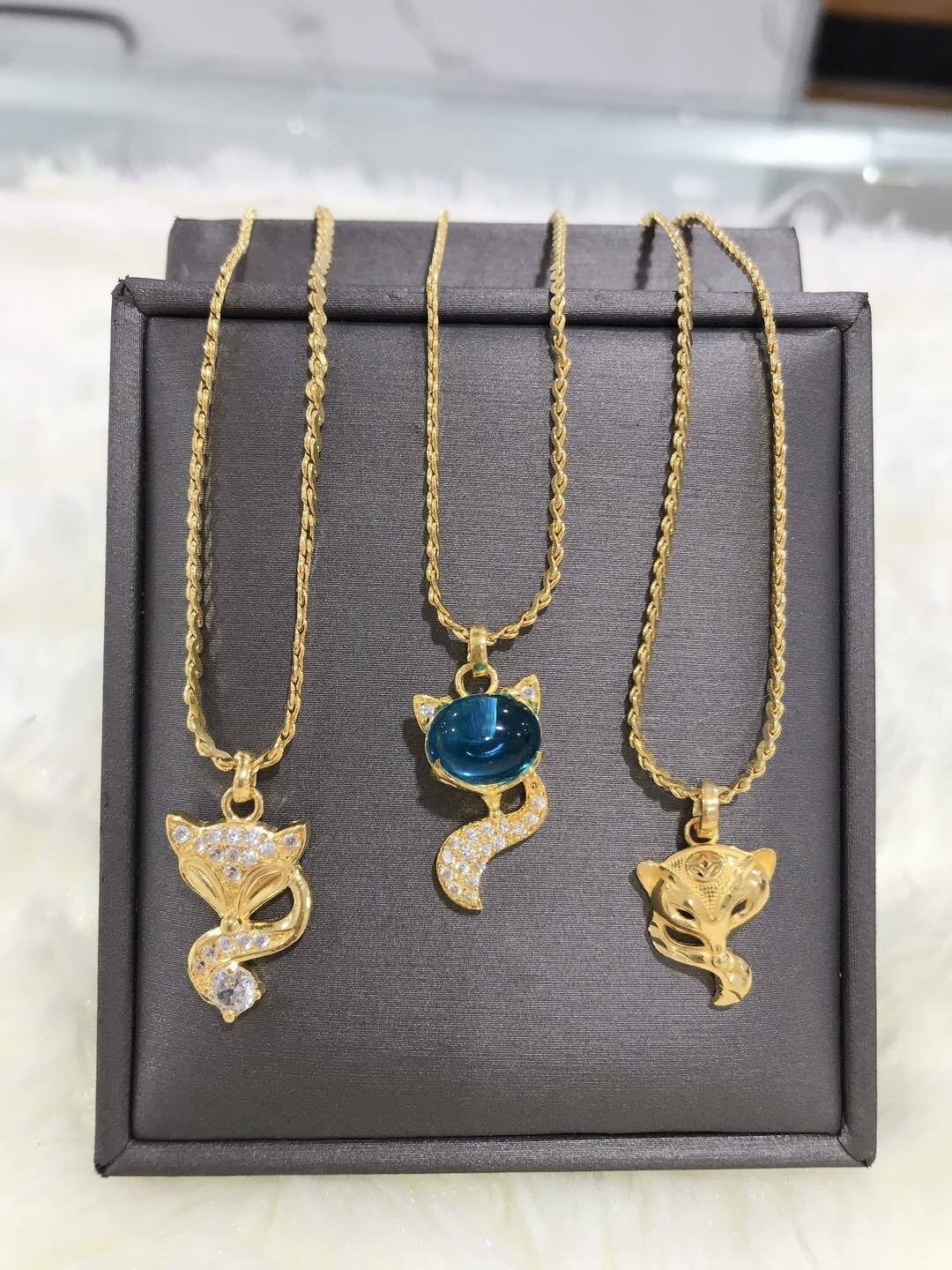 Vàng bạc đá quý Hạ Long - HJC 7