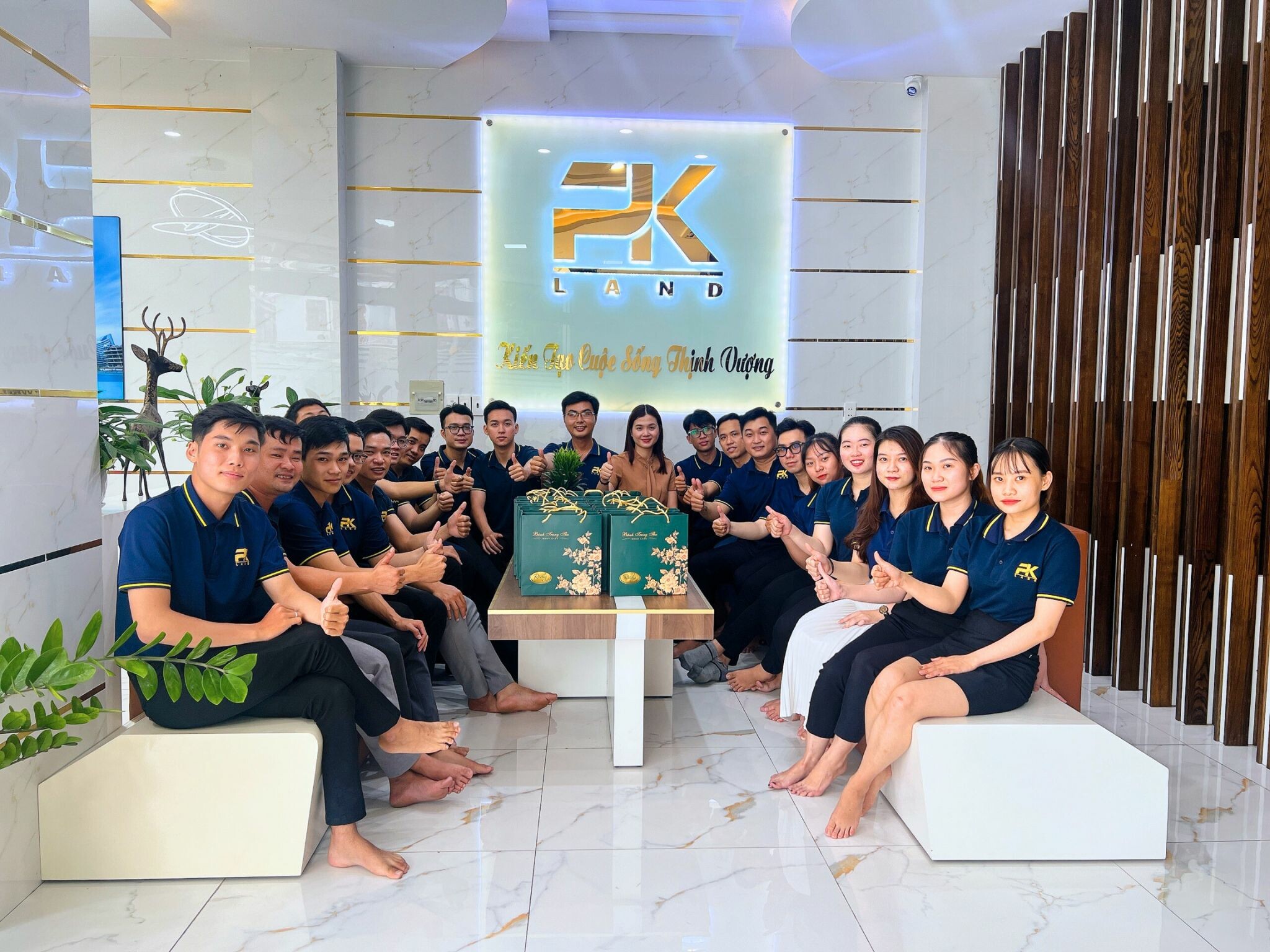 Bất Động Sản Phú Khang Land 4