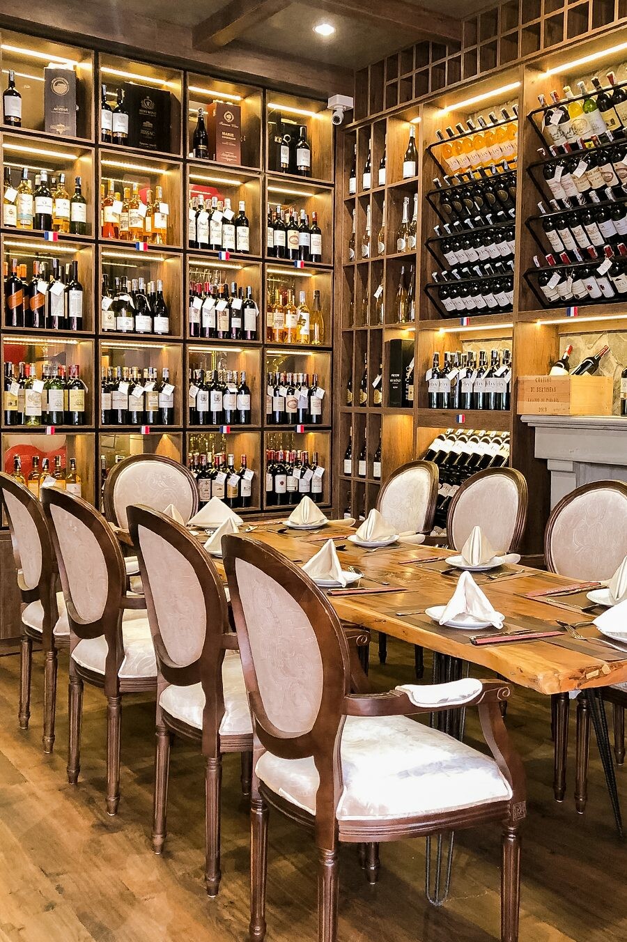 Thuận Nhĩ Company - Nhà hàng Anchor 6