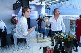 Stolz-Miras Việt Nam 3