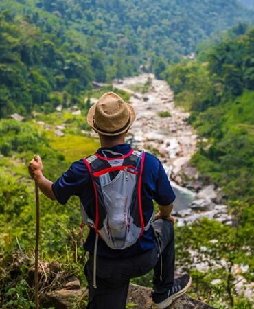 Thương Mại Và Du Lịch Lạc Việt 3