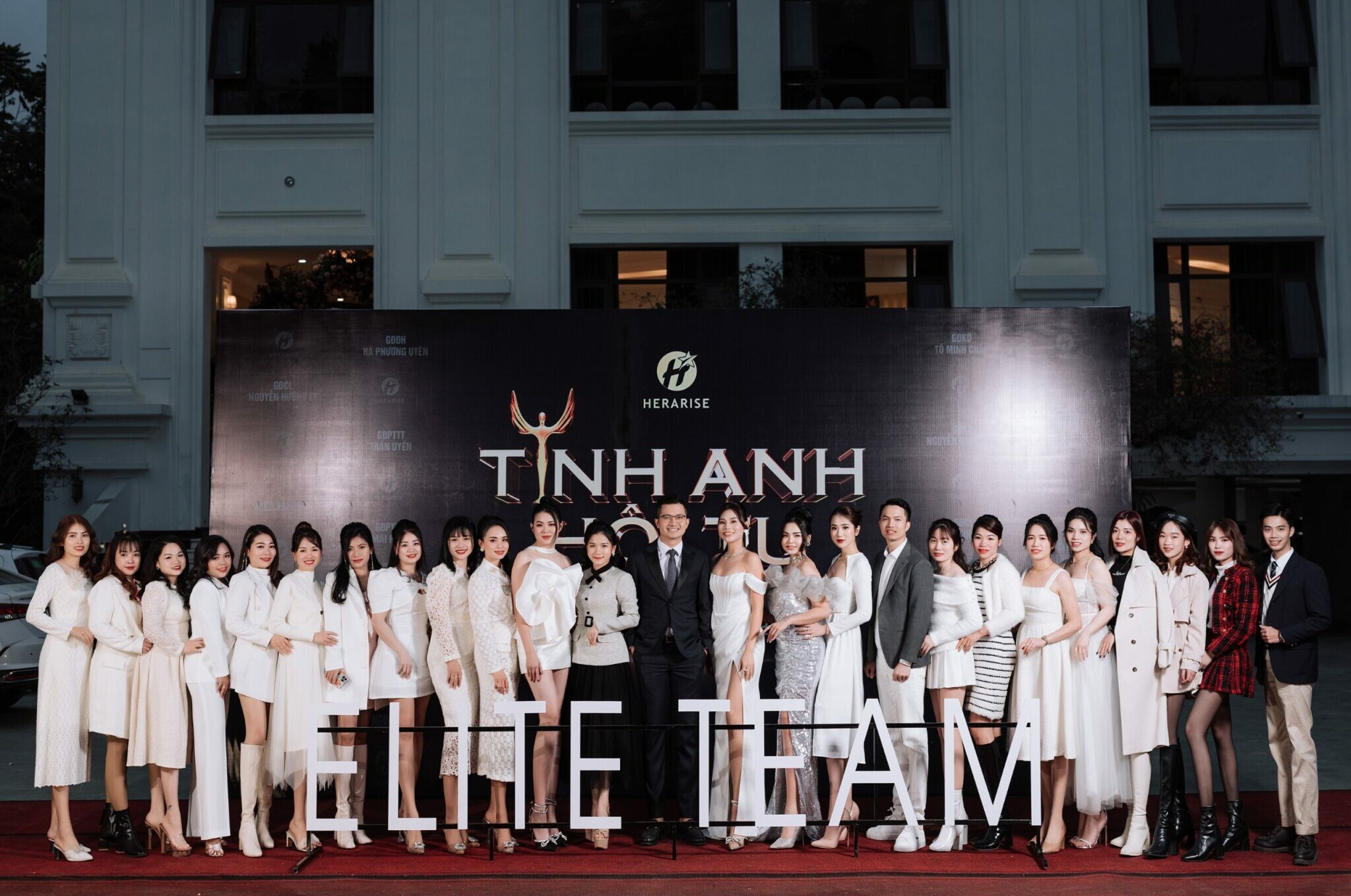 TẬP ĐOÀN ĐẠI HÙNG 7