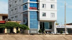 Khách sạn The Luxe Hotel 2