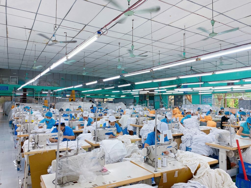 Dệt May Tiên Phong 4