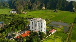 Ninh Binh Hidden Charm Hotel & Resort 3