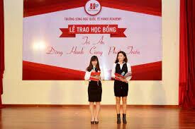 Hanoi Academy 8