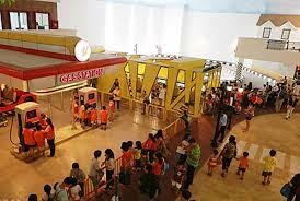 Him Lam Phát triển trí tuệ trẻ em Việt 4