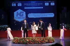 PHÁT TRIỂN CÔNG NGHỆ CAO HOÀNG GIA 4