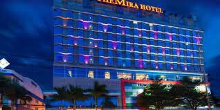 Khách Sạn The Mira 8