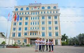 Trường Cao Đẳng Lê Quý Đôn 2