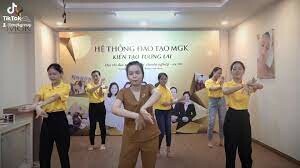 Đào Tạo Và Truyền Thông Quốc Tế MGK 9