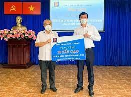 Xăng Dầu Khu Vực II 7