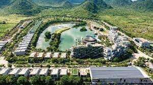 Wyndham Grand Vedana Ninh Binh Resort 8