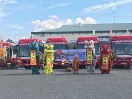 Kumho Samco Buslines 9