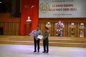 Học viện Âm nhạc Quốc gia Việt Nam 4