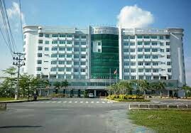 Đại học Kinh tế - Luật (ĐH Quốc gia TP.HCM) 2